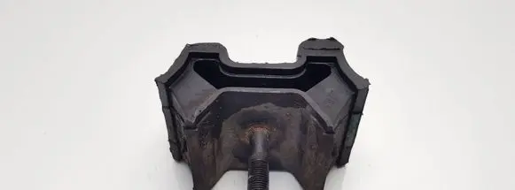 Mercedes-Benz ML W163 Engine mount bracket 1632400217