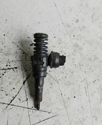 Audi A3 S3 8L Fuel injector 038130073AG