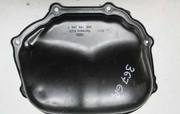 Audi A3 S3 A3 Sportback 8P Rocker cam cover 03E109285F