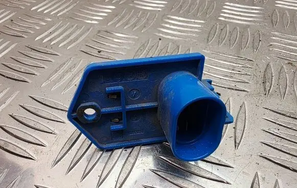 Fiat 500 Abarth Coolant fan relay 