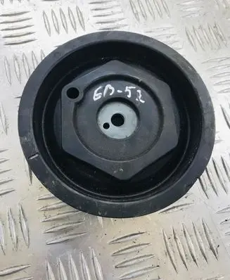 Volkswagen Golf V Water pump pulley 