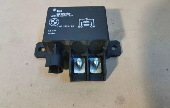 BMW 6 F12 F13 Ignition relay 7661503