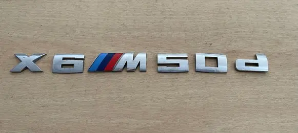BMW X6 E71 Manufacturers badge/model letters 8055281