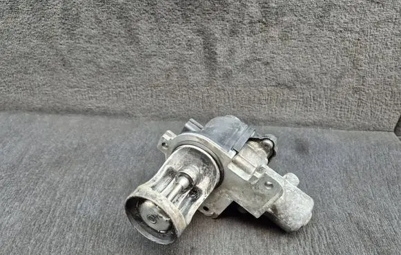 Audi A4 S4 B7 8E 8H EGR valve 038131501AD 038131501BF 038131501BH