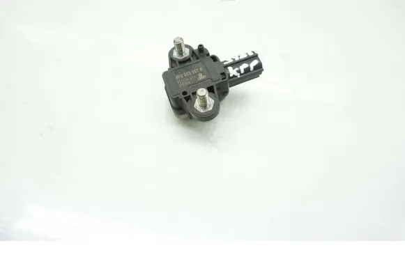 Audi A6 S6 C6 4F Airbag deployment crash/impact sensor 4F0955557B