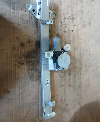 Renault Koleos II Front window lifting mechanism without motor 807218081R 20171106 174019