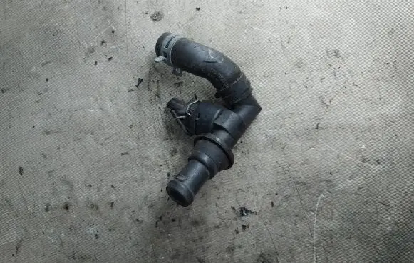 Volkswagen Sharan Engine coolant pipe/hose 7M0810371AE 3039D0YLA
