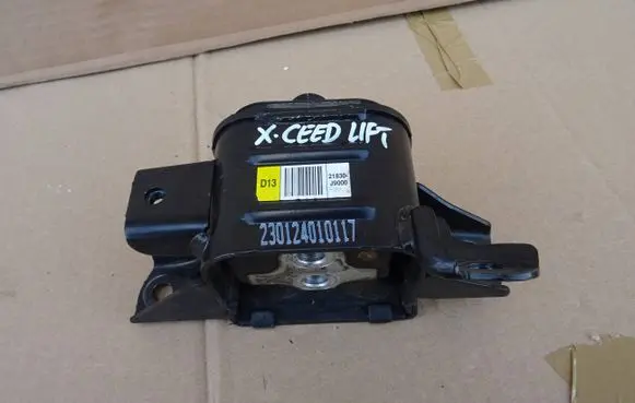 KIA Xceed Engine mount bracket 21830J9000