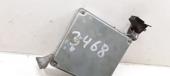 Toyota Avensis T250 Engine control unit/module 3468