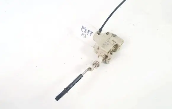 Volkswagen Bora Central locking motor 1j0810773
