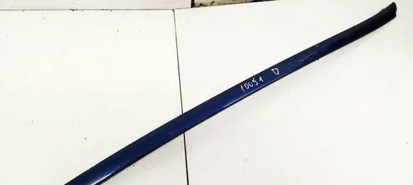 Volvo XC60 Windshield trim 