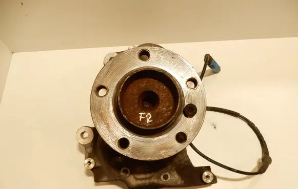 BMW 7 E65 E66 Front wheel hub spindle knuckle 6753462 53423