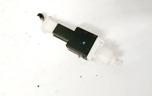 Brake pedal sensor switch