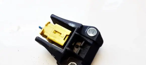 Subaru Outback Airbag deployment crash/impact sensor 98231AG020 760822QSS