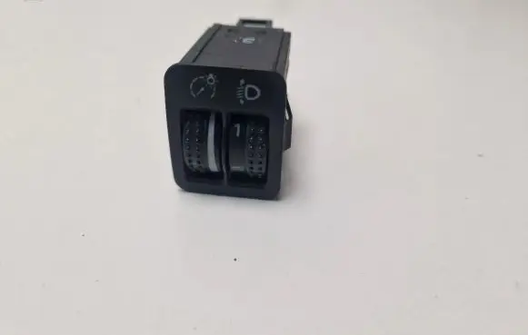 Volkswagen Golf IV Headlight level height control switch 1J0941333A