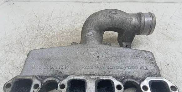 Audi A6 S6 C5 4B Intake manifold 028129713K