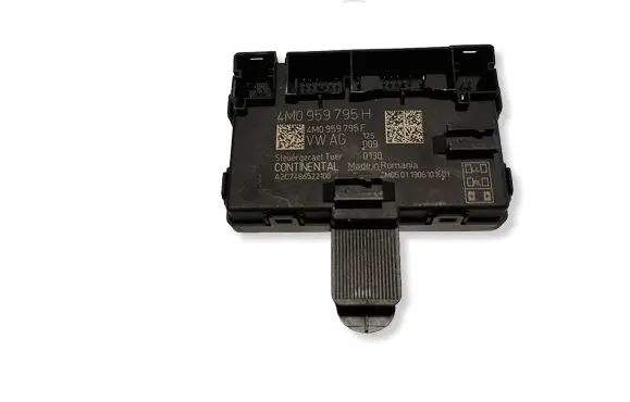 Audi A4 S4 B9 8W Door control unit/module 4M0959795H