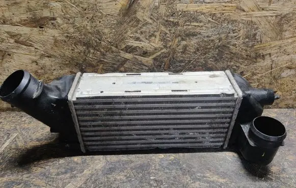 Citroen C4 I Picasso Intercooler radiator 9656525880