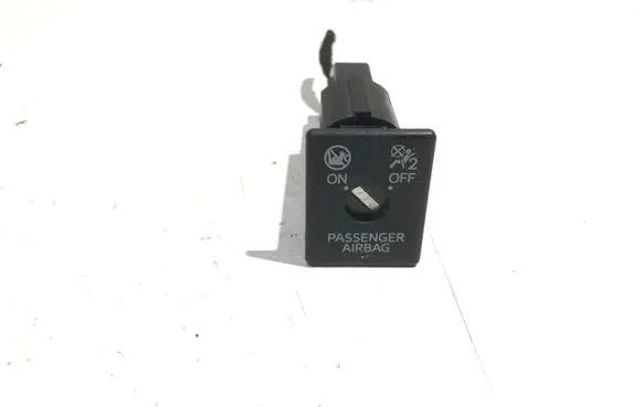 Mazda CX-3 Passenger airbag on/off switch DA6A666H0