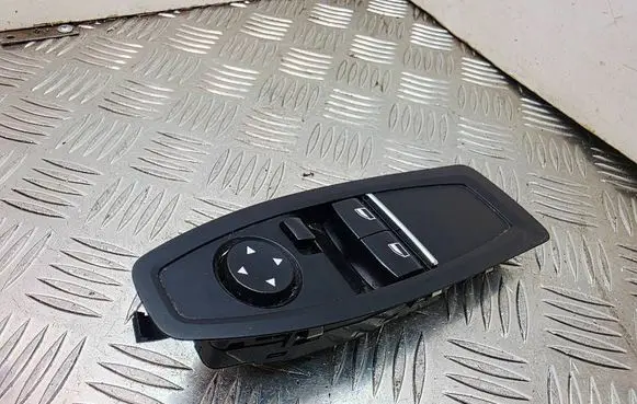 BMW 2 F22 F23 Electric window control switch 9226265