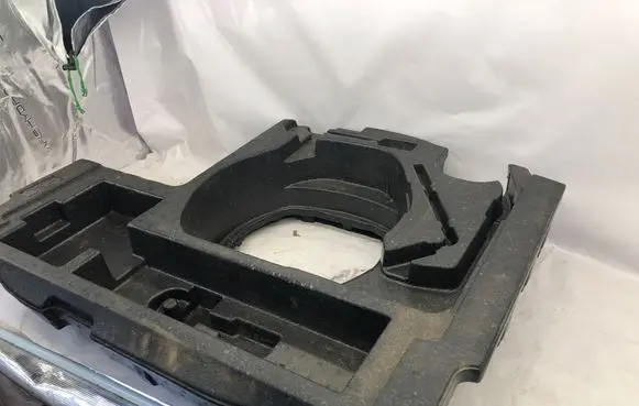 Mazda CX-3 Spare wheel section trim 
