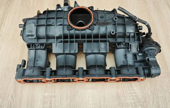 Audi A4 S4 B9 Intake manifold 06L133201CM