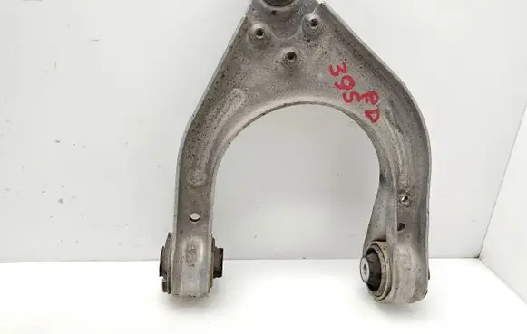 Mercedes-Benz CLS C219 Front lower control arm/wishbone 2113332214
