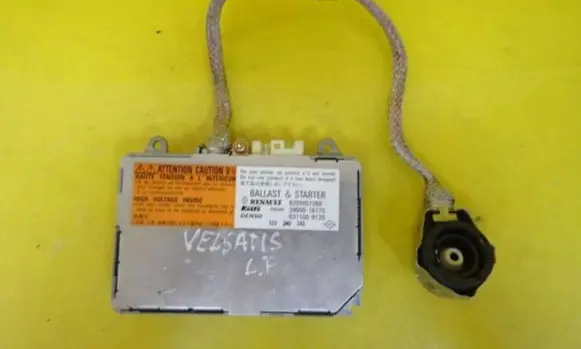 Renault Vel Satis Voltage converter/converter module 8200051260 39000-16170