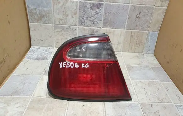 Mazda Xedos 6 Tailgate rear/tail lights 0431413L