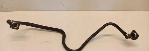 Volvo XC40 Fuel line pipe 32242011