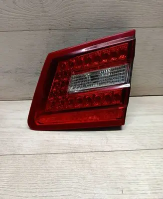 Mercedes-Benz E W212 Tailgate rear/tail lights 2128201064