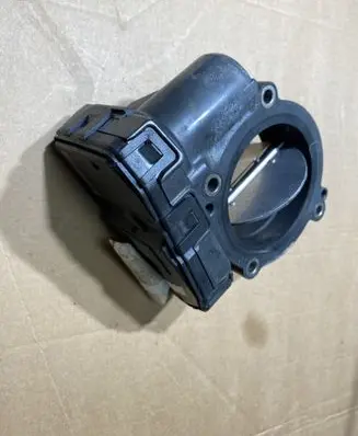 Mercedes-Benz Sprinter W901 W902 W903 W904 Throttle valve A6510900470 6510900470