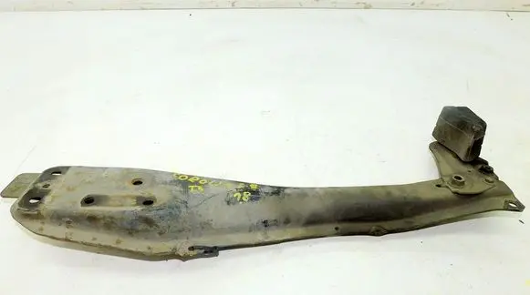 Toyota Corolla E120 E130 Front subframe 189722