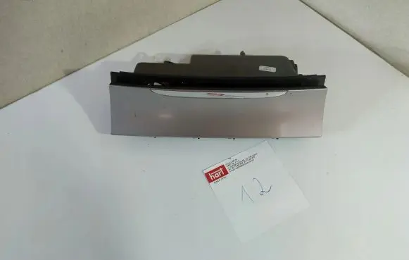 Volkswagen PASSAT B6 Ashtray (front) 3C0863284