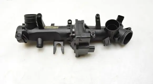 Volkswagen Golf VI Throttle valve 03C128063B