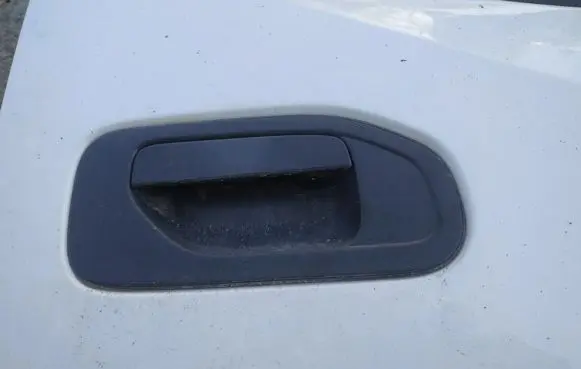 Nissan NV200 Front door exterior handle