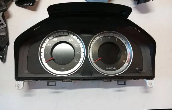 Volvo S60 Speedometer (instrument cluster) 31296374AB