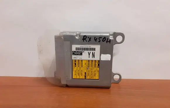Lexus RX 330 - 350 - 400H Airbag control unit/module 8917048610 5936
