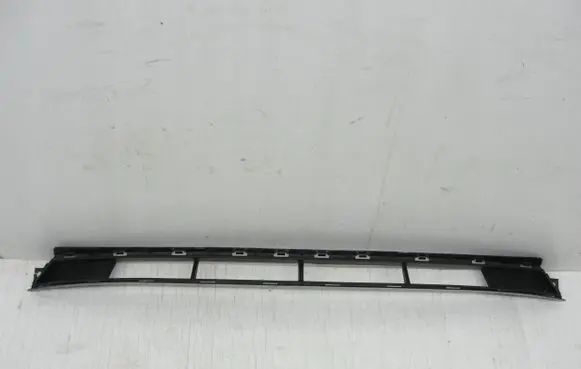 Hyundai i30 Front bumper lower grill 86561G4AA0