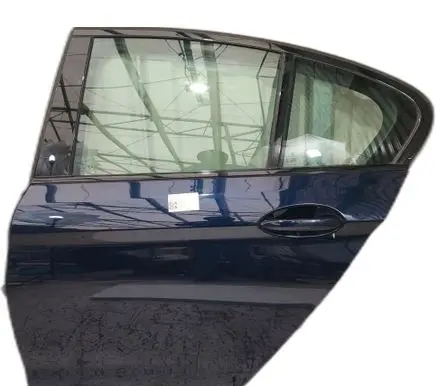 BMW M5 F90 Front door 