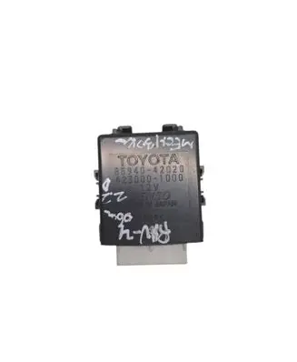 Toyota RAV 4 (XA30) Window wiper relay 8594042020 4230001000