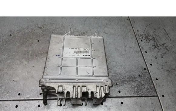 Audi A4 S4 B5 8D Engine control unit/module ECU 028906021GN