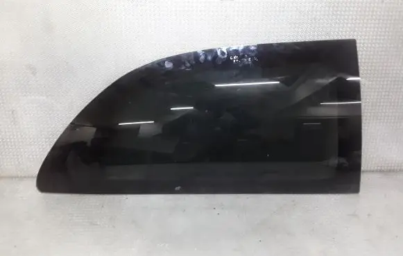 Chrysler Voyager Rear side window