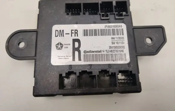 Chrysler Pacifica Door control unit/module 68316560AB P68316560AB