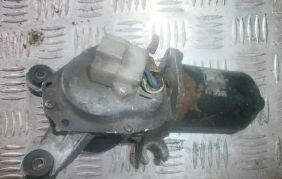 Hyundai Accent Wiper motor