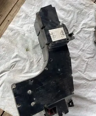 Audi A6 S6 C5 4B Subwoofer speaker 4B5035382 7606500091
