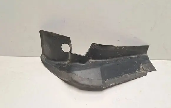 BMW X7 G07 Rear/tail light trim molding 7451767 5A5B4A1