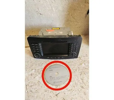 Mercedes-Benz ML W164 Navigation maps CD/DVD A1698278357 A1648707889