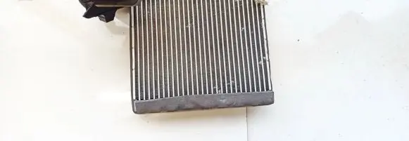 A/C cooling radiator (condenser)