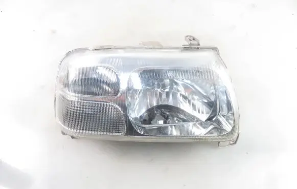 Suzuki Grand Vitara I Headlight/headlamp 10032078